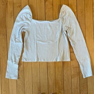White top from Francesca’s. Off-white. Like new.